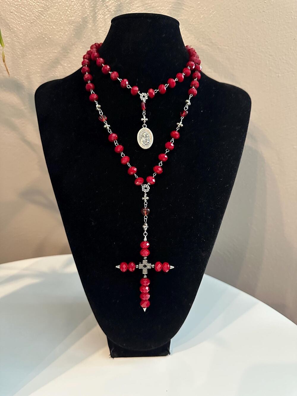 Red Crystal Glass Rosary Necklace:Gothic Sacred Heart Statement Romantic Jewelry